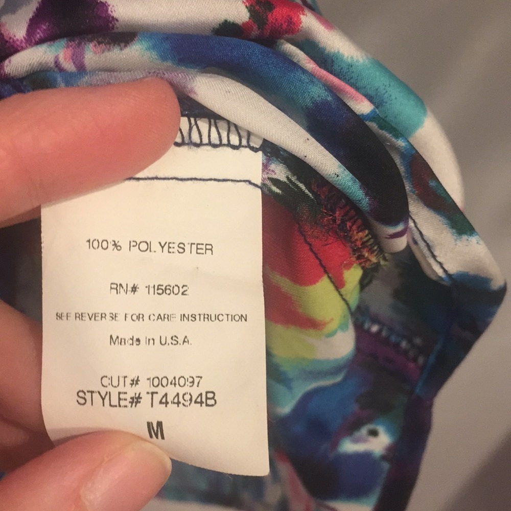 🌈Multicolored Top🌈 - Picture 6 of 7